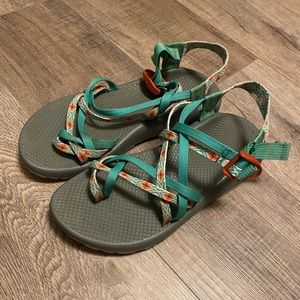 Like New Barely Used Chaco’s Women’s 10